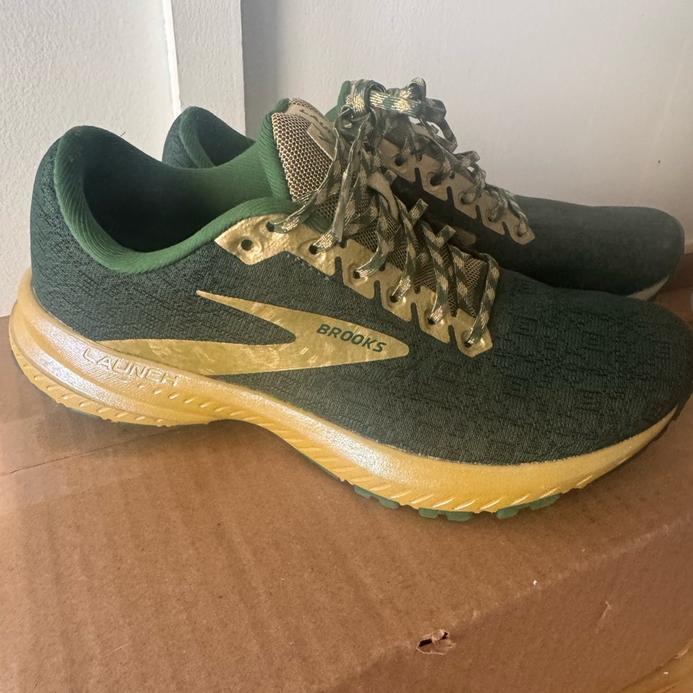 Brooks Launch 7 Run Lucky St. Patricks Day Shoes Women’s 7.5  Green Gold